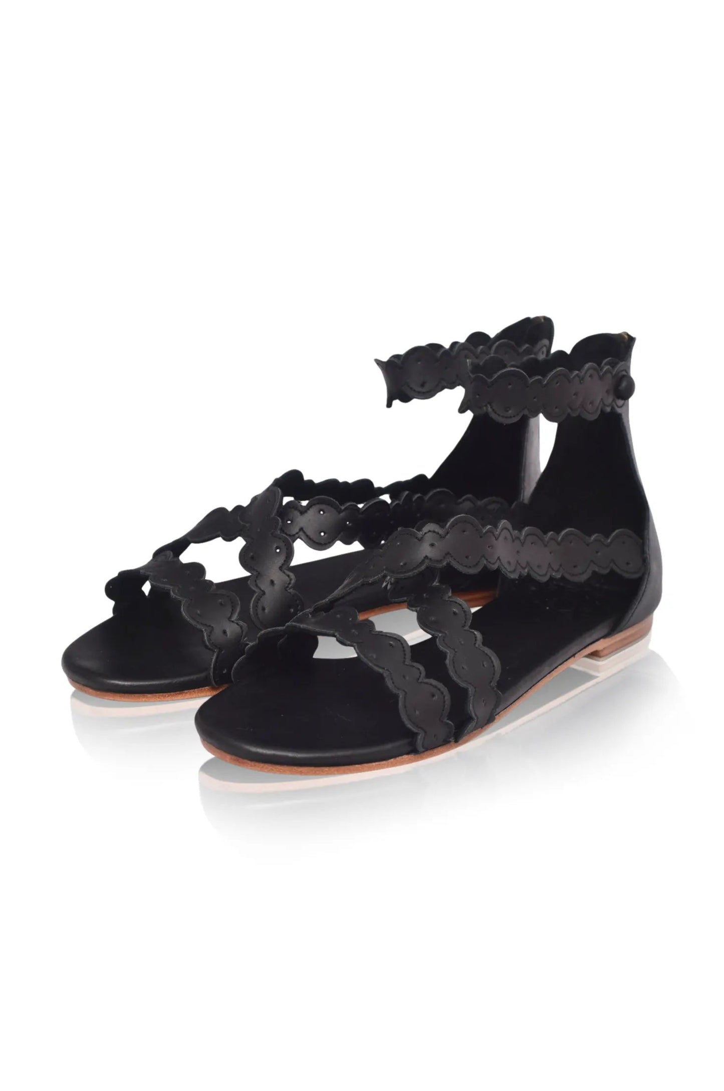 Salty Sea Scalloped Criss Cross Leather Sandals (Sz. 5) by ELF