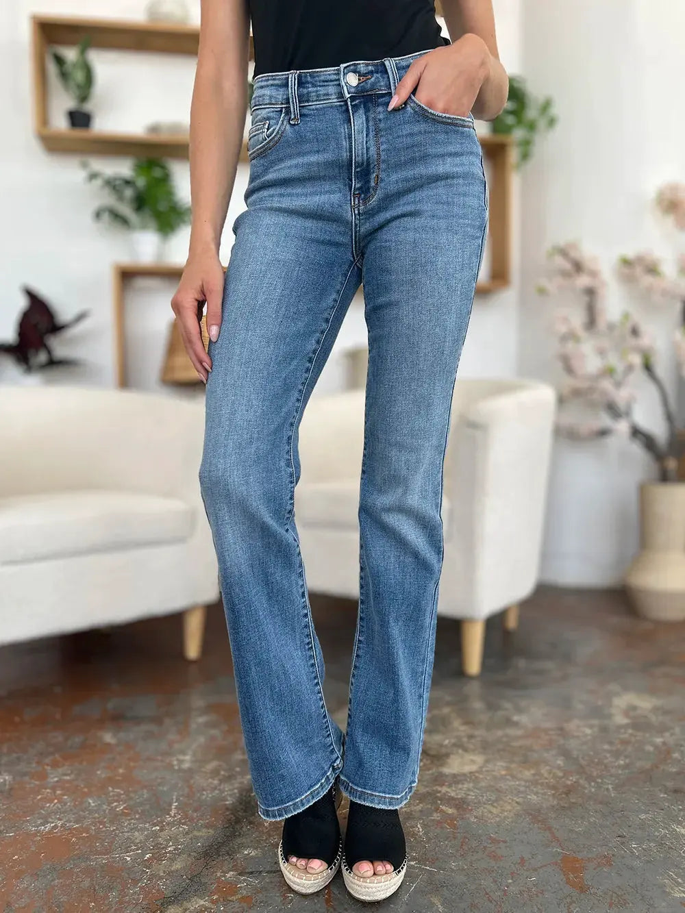 Judy Blue Full Size Mid-Rise Waist Straight Jeans by Judy Blue