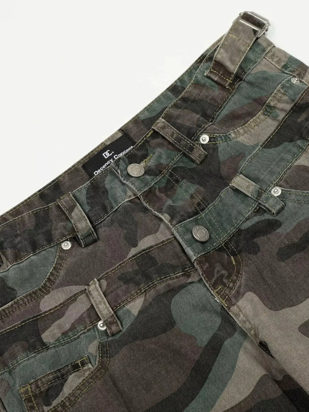 Men's Camouflage Wide-Leg Pants by Trendsi