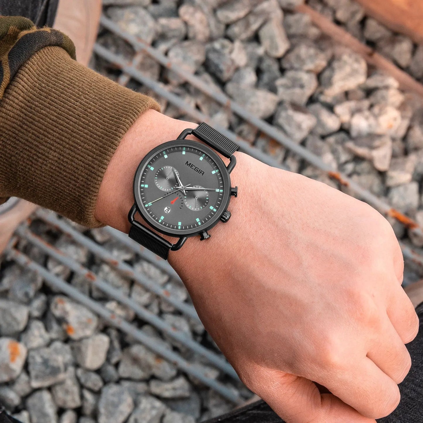 MEGIR Men Watch Top Brand Fashion Casual Quartz Watches Waterproof Date Man Sports Military Wristwatch Clock Relogio Masculino 2159 by MEGIR WATCH GROUP