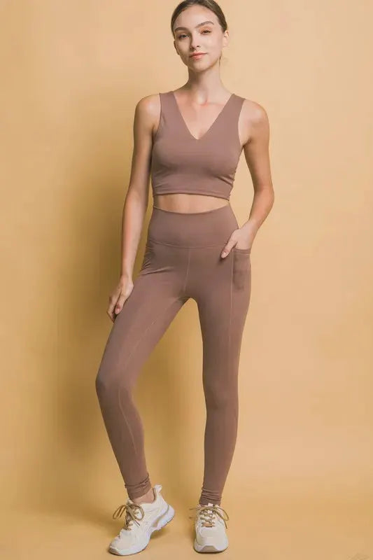 Love Tree High Waist Leggings with Side Pockets by Partner Label