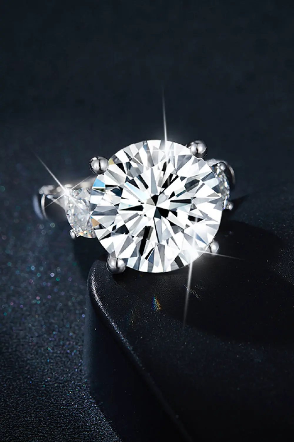 8.6 Carat Moissanite Platinum-Plated Ring by Partner Label