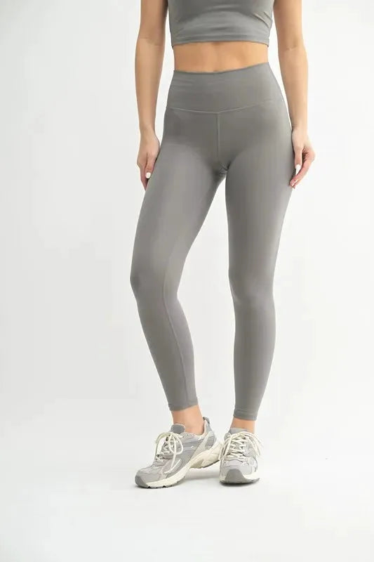 MONO B Venice Cloud Light Contour High-Waisted Leggings by Partner Label