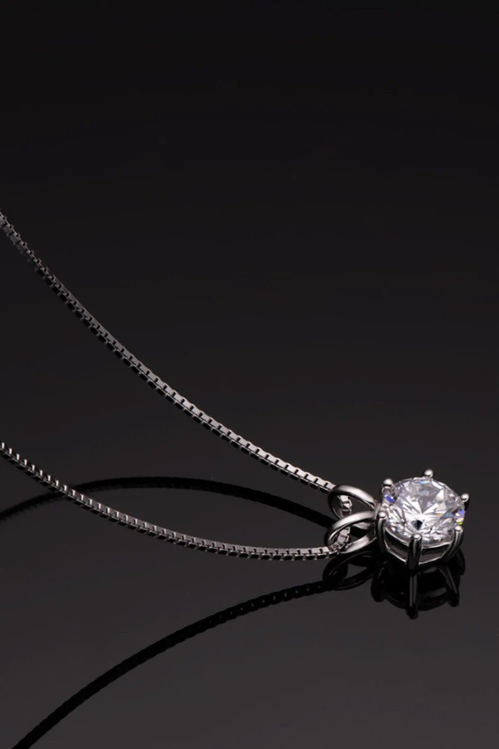 925 Sterling Silver 1 Carat Moissanite Pendant Necklace by Partner Label