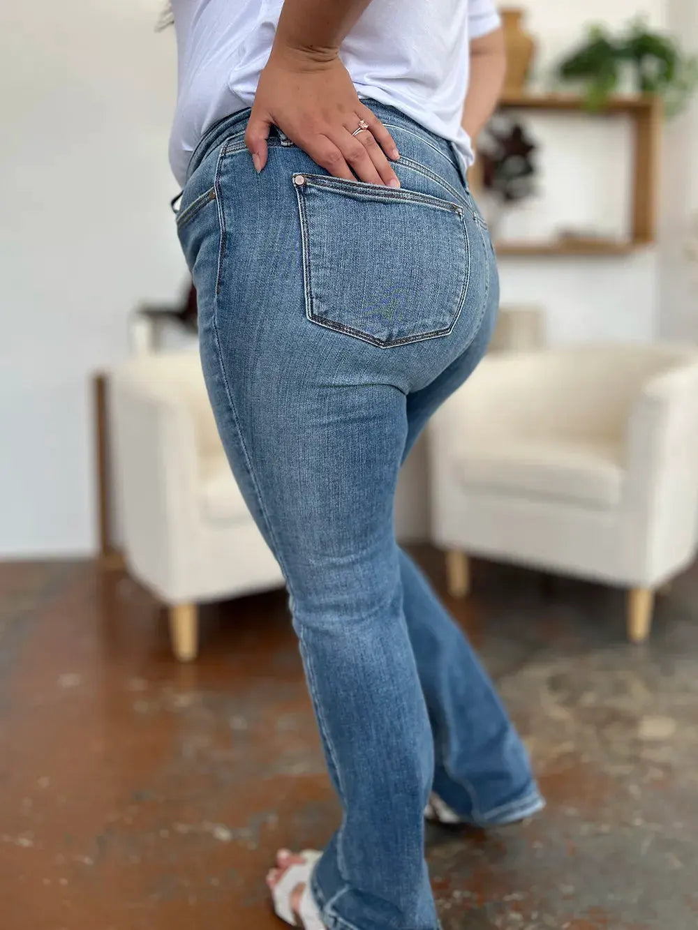 Judy Blue Full Size Mid-Rise Waist Straight Jeans by Judy Blue