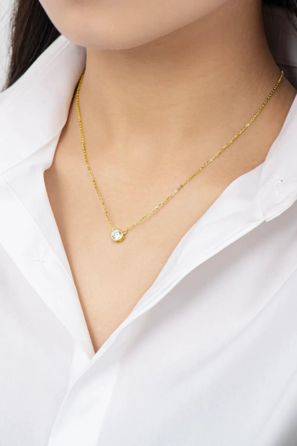 925 Sterling Silver 1 Carat Moissanite Round Pendant Necklace by Partner Label