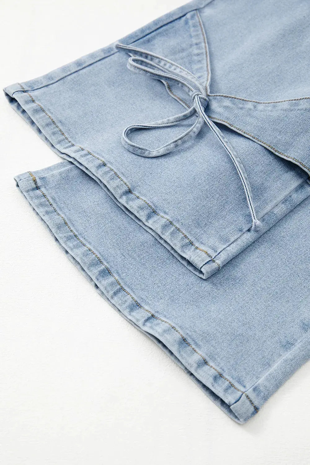 Bowknot Decor Cargo Jeans by Partner Label
