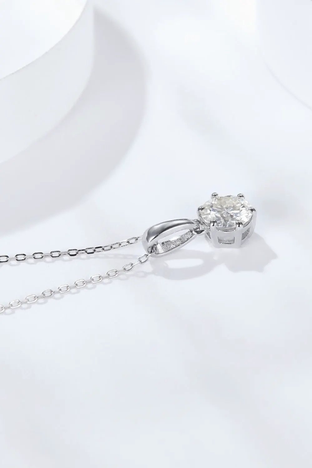 2 Carat 6-Prong Moissanite Pendant Necklace by Partner Labels