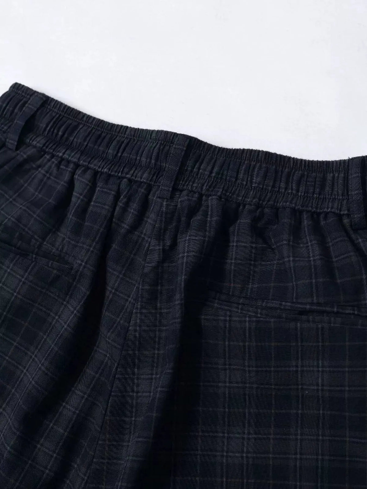 Men's Plaid Wide-Leg Drawstring Shorts by Trendsi