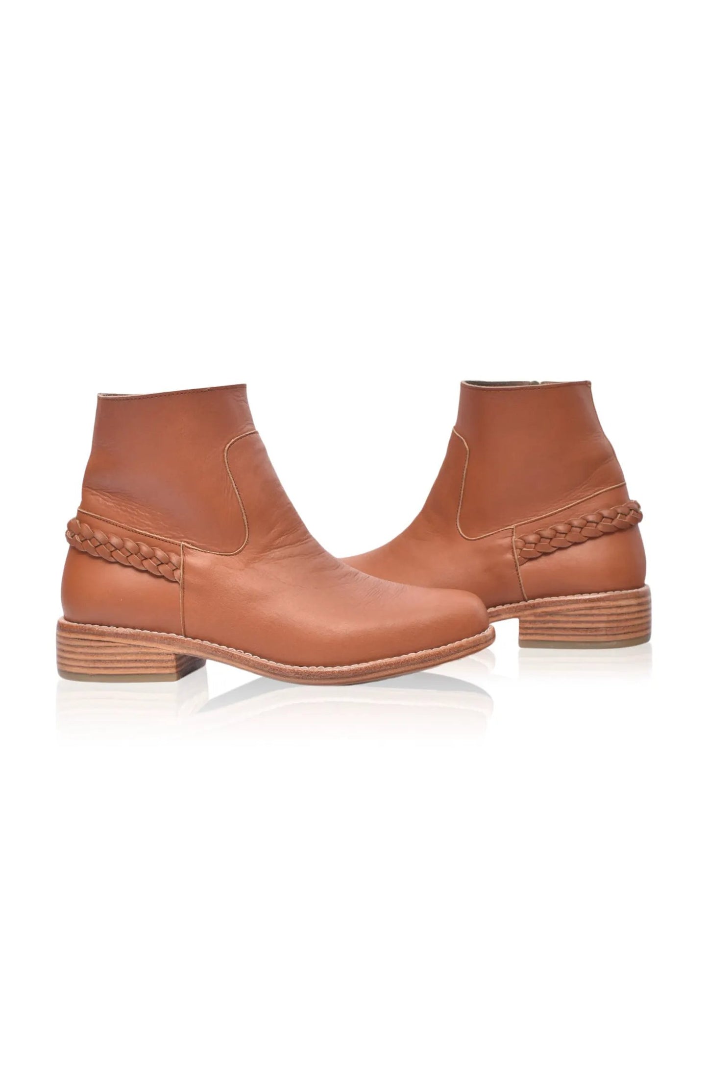 Alexa Ankle Leather Boots (Sz. 8.5) by ELF