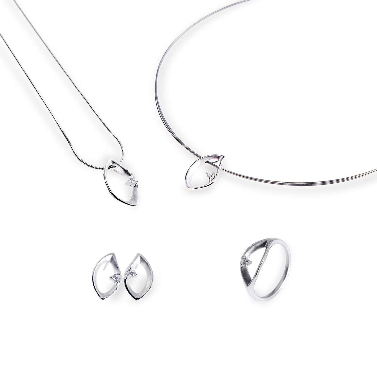 Gala Design Collier Blue Oyster J0196 by Jwls4u