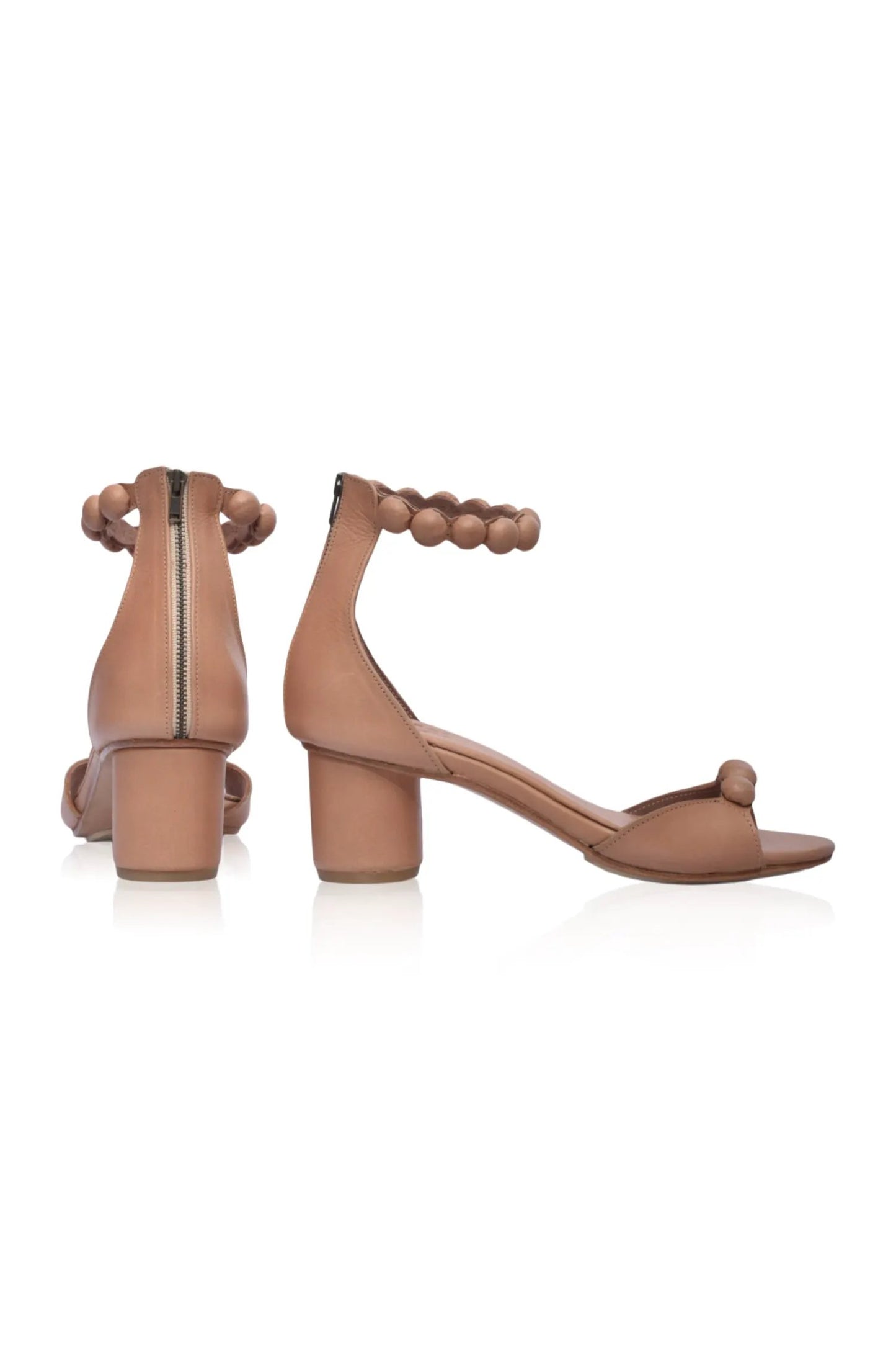 Candy M Round Heel Sandals (Sz. 5) by ELF