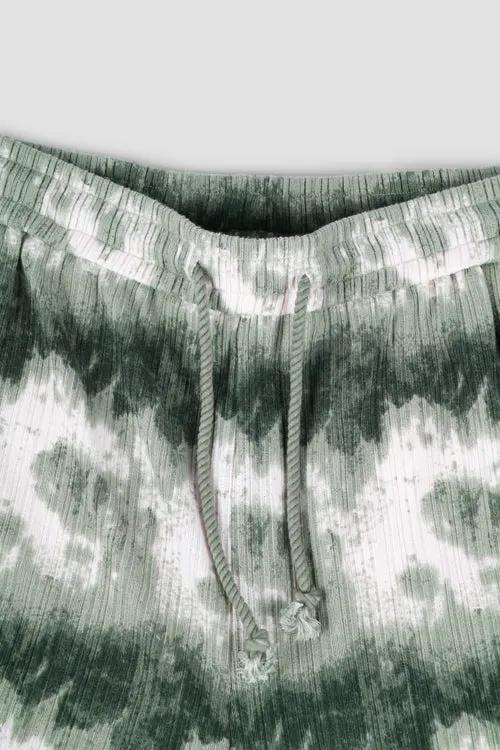Cloud Pattern Knit Shorts by Hideout
