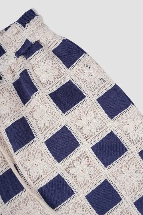 Flower Pattern Crochet Shorts by Hideout