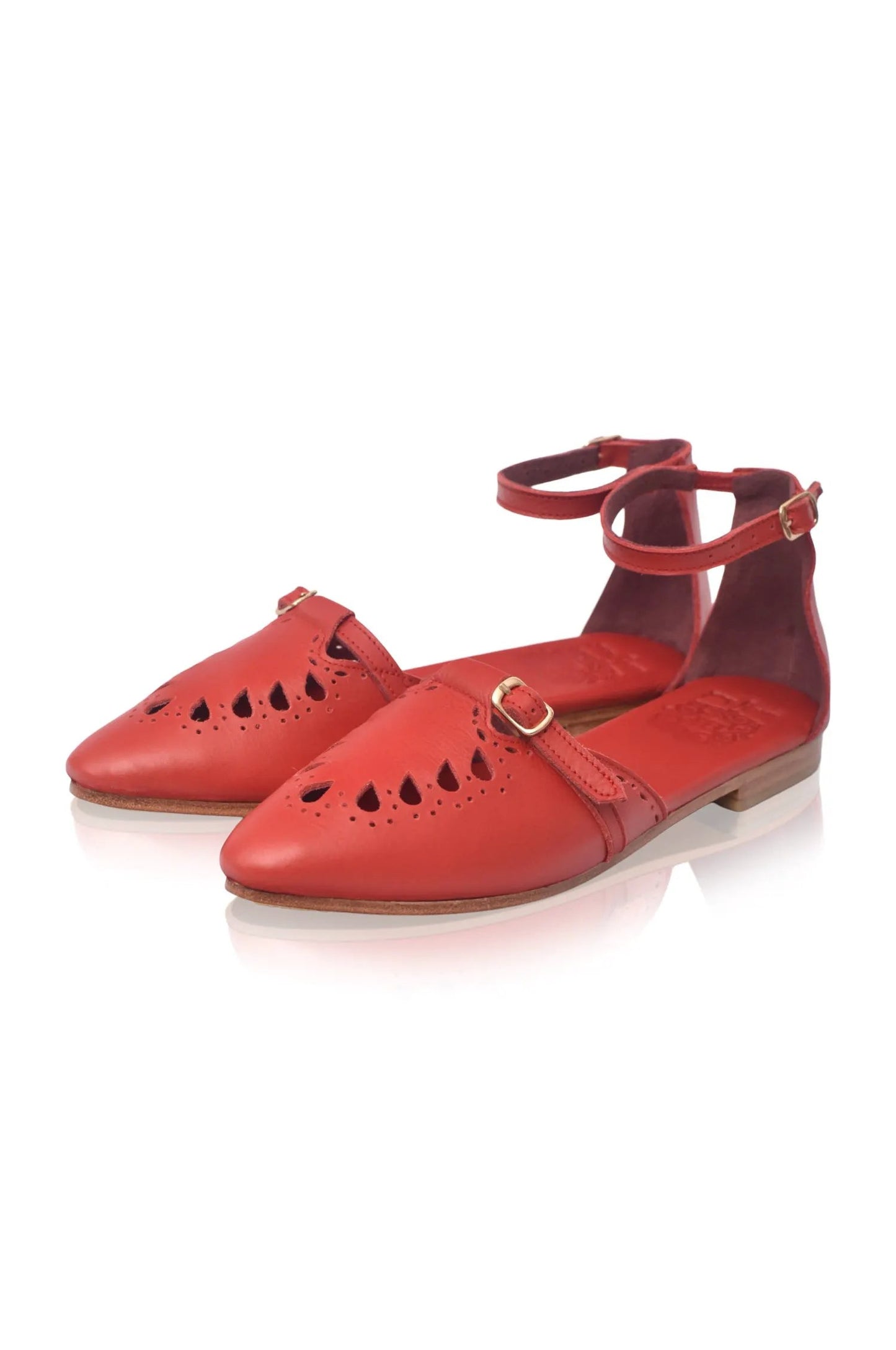 Lycette Pointed Toe Leather Flats (Sz. 9) by ELF