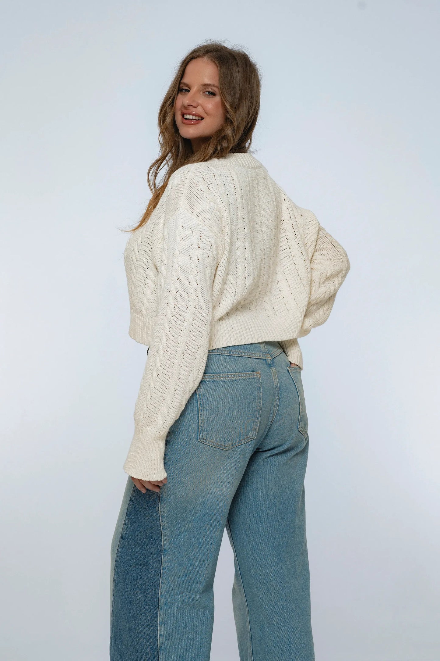 Parisse Cropped Knitted Cardigan by ELF
