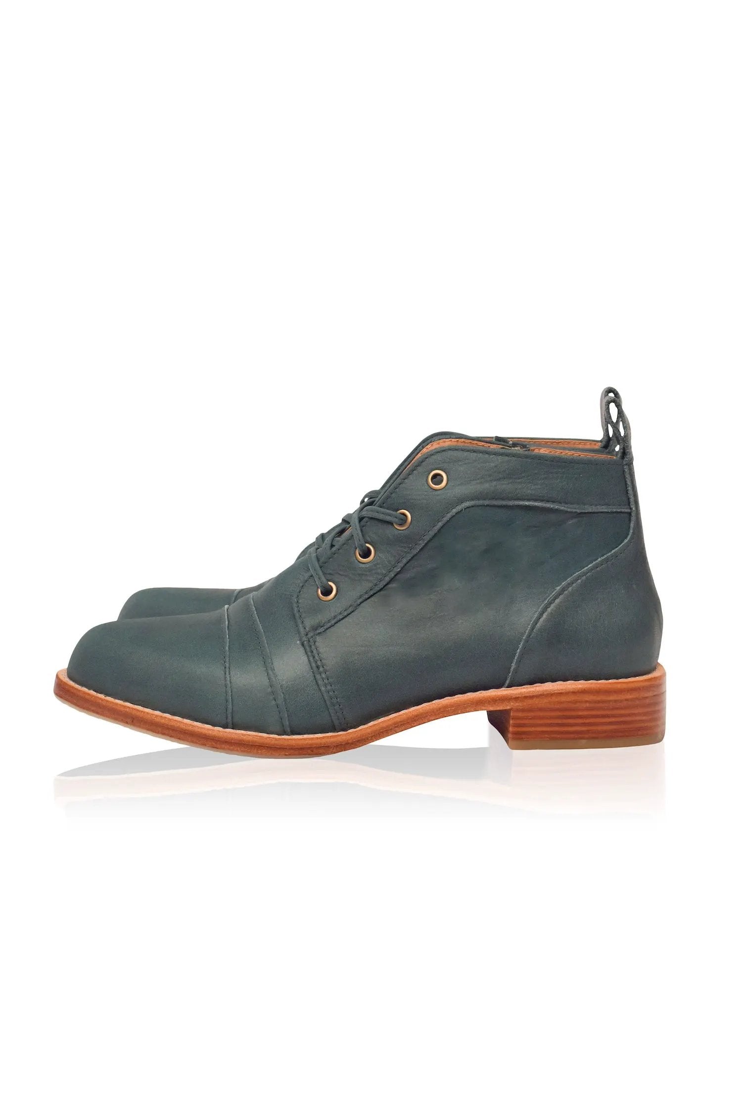 Passage Lace Up Boots (Sz. 12) by ELF