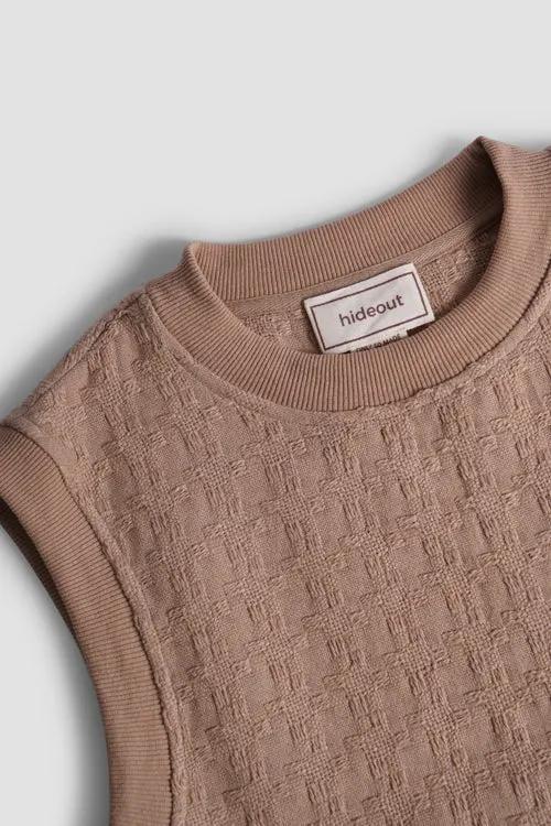Sleeveless Knit Vest by Hideout