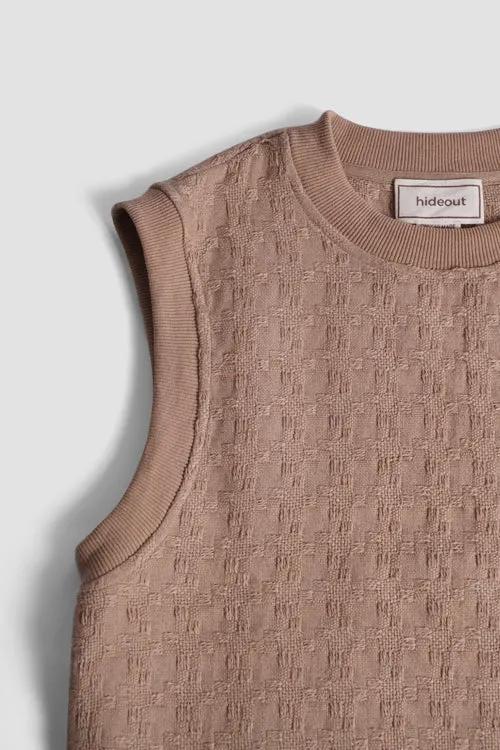 Sleeveless Knit Vest by Hideout
