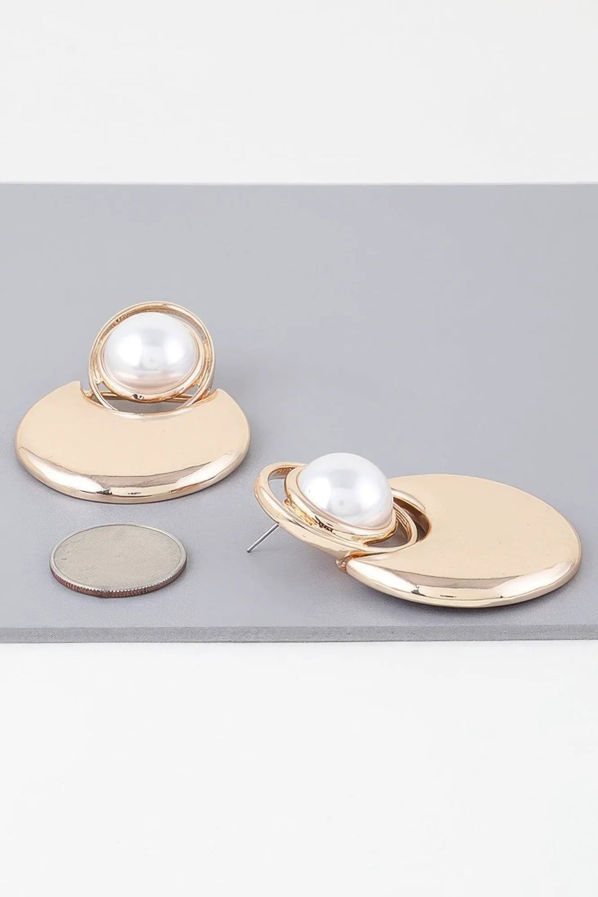 WOMEN'S EARRINGS Trending Prêt-à-Porter New Collection HUDSON YARDS BYMANYC ® New York by BYMANYC New York
