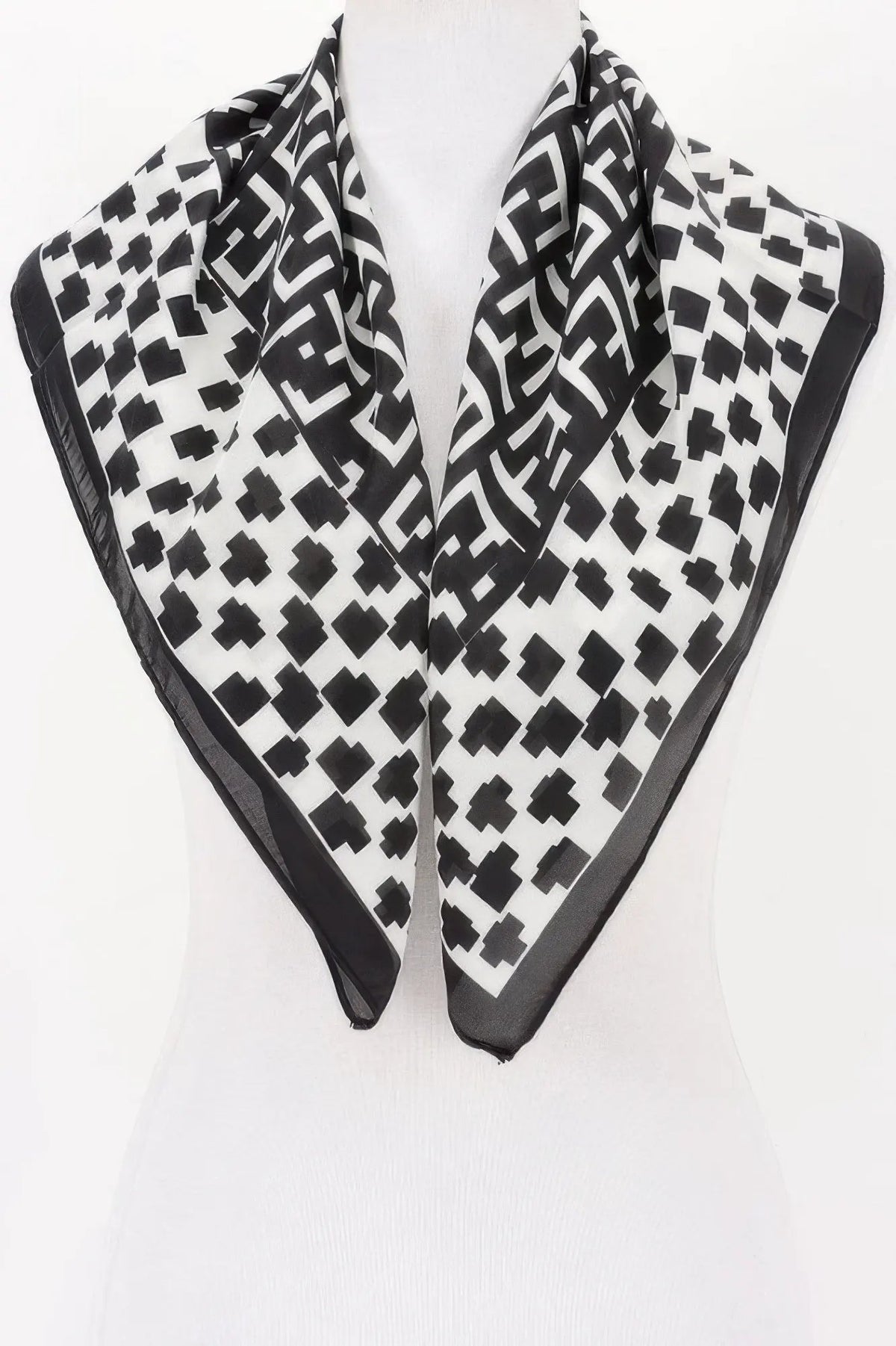WOMEN'S SCARVES Eco-Friendly Prêt-à-Porter New Collection FLATIRON BYMANYC ® New York by BYMANYC New York