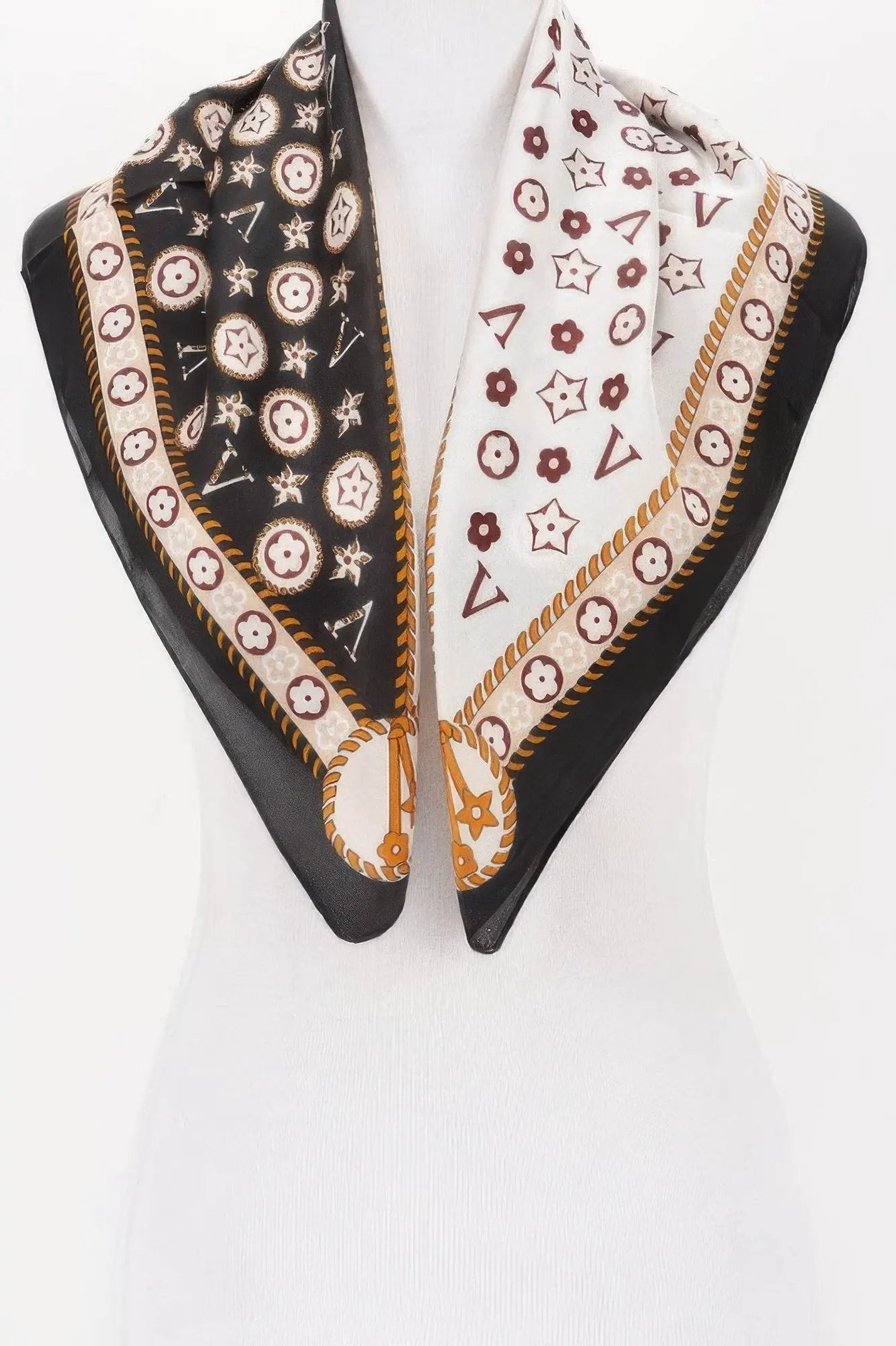 WOMEN'S SCARVES Eco-Friendly Prêt-à-Porter New Collection HUDSON YARDS BYMANYC ® New York by BYMANYC New York