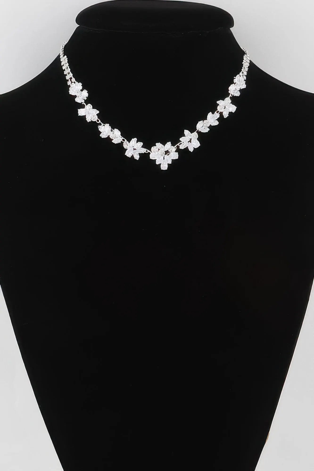 WOMEN'S NECKLACE Elegant Prêt-à-Porter New Collection CHELSEA BYMANYC ® New York-0