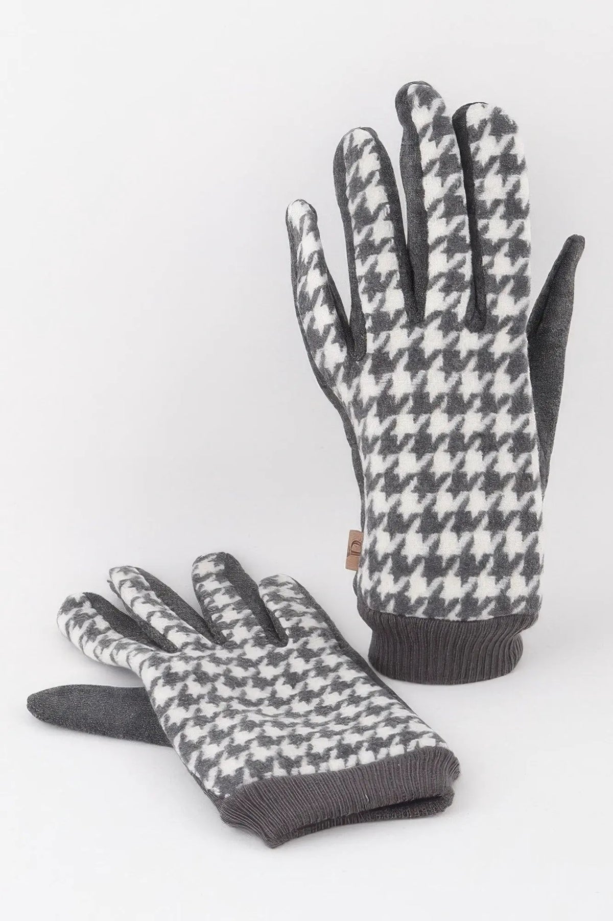 WOMEN'S GLOVES Eco-Friendly Prêt-à-Porter New Collection GREENWICH VILLAGE BYMANYC ® New York by BYMANYC New York