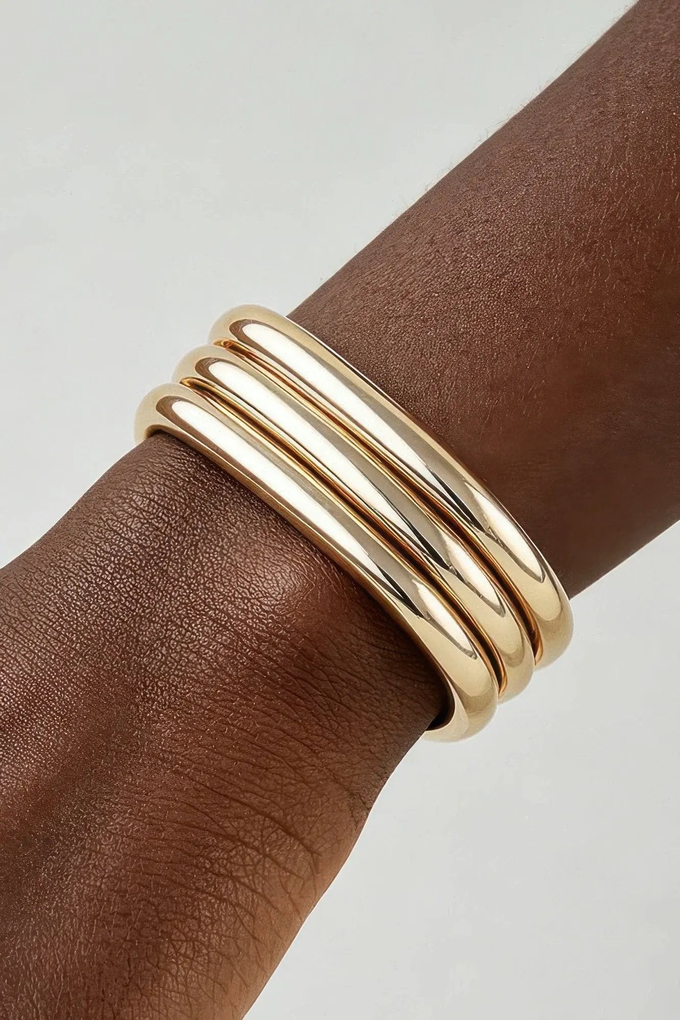 WOMEN'S BRACELETS Trending Prêt-à-Porter New Collection MADISON AVENUE BYMANYC ® New York by BYMANYC New York