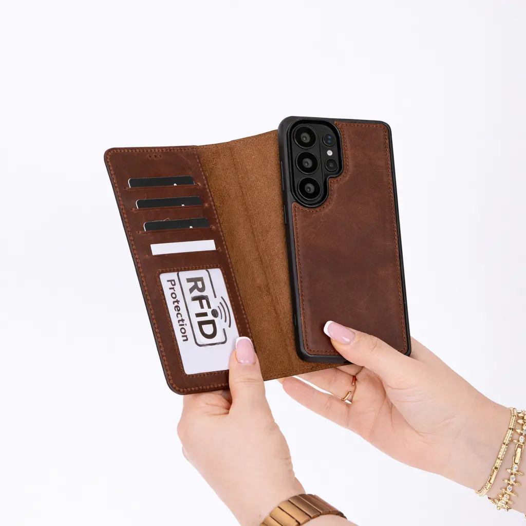 Buffalo Samsung Galaxy S26 Leather Wallet Case by TORONATA