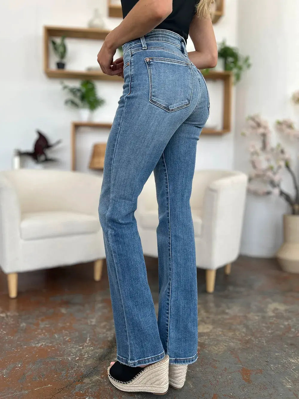 Judy Blue Full Size Mid-Rise Waist Straight Jeans by Judy Blue