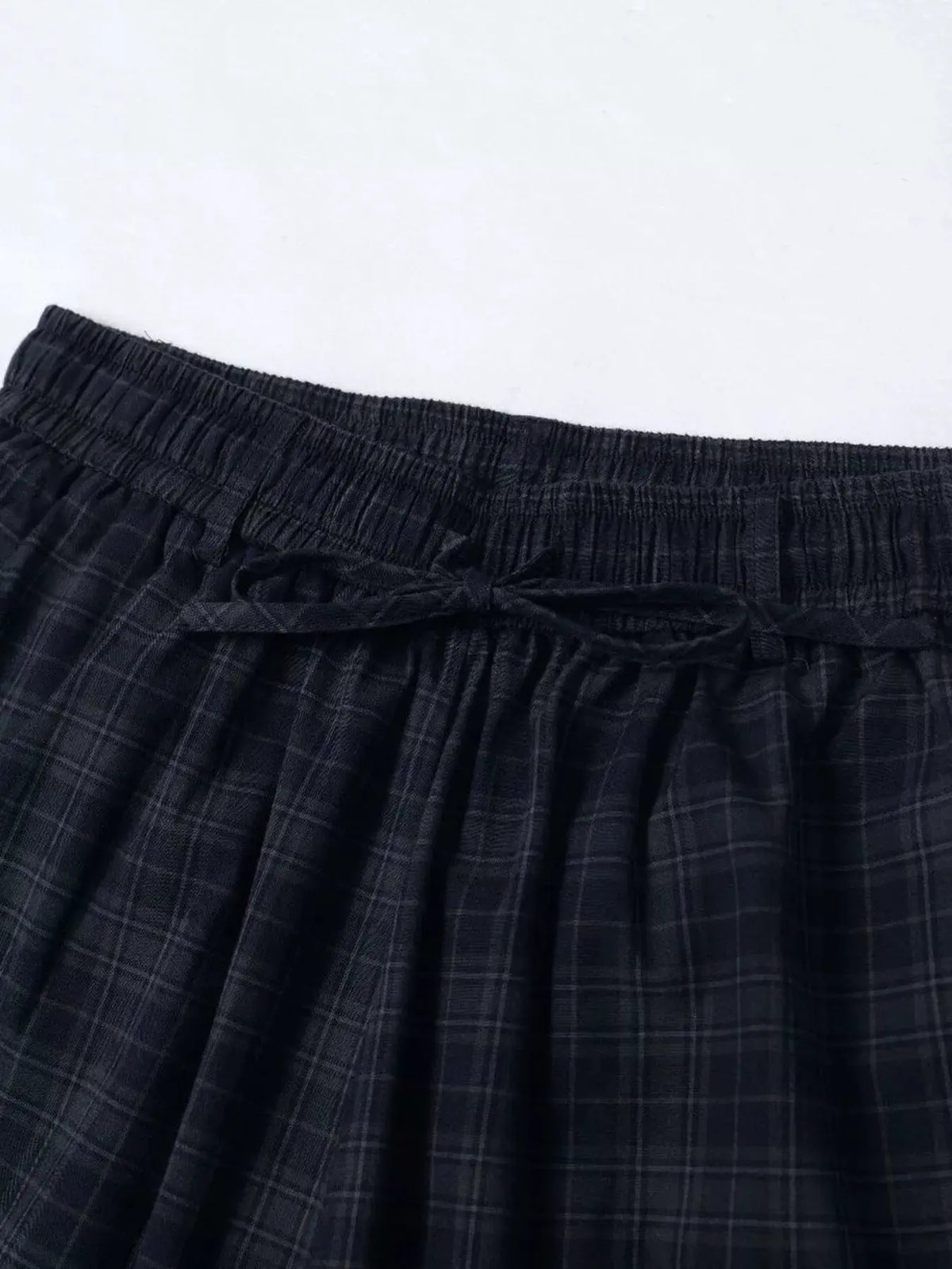 Men's Plaid Wide-Leg Drawstring Shorts by Trendsi