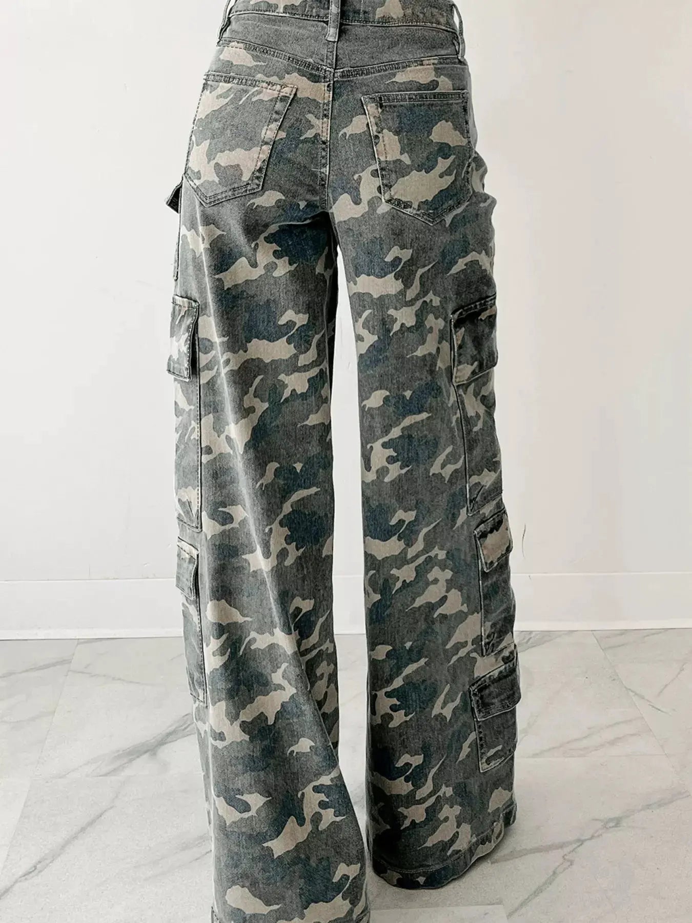 Camo Print Wide Leg Cargo Jeans by Partner Label