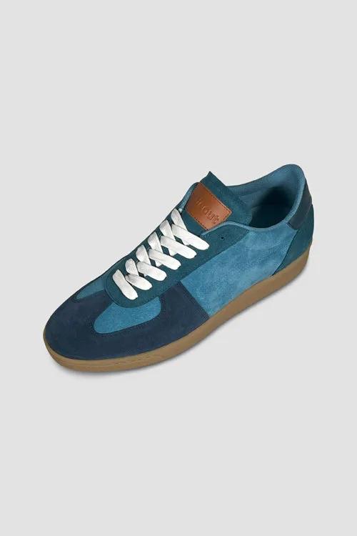 hideout Soul 22.5 Sneaker by Hideout x Algori