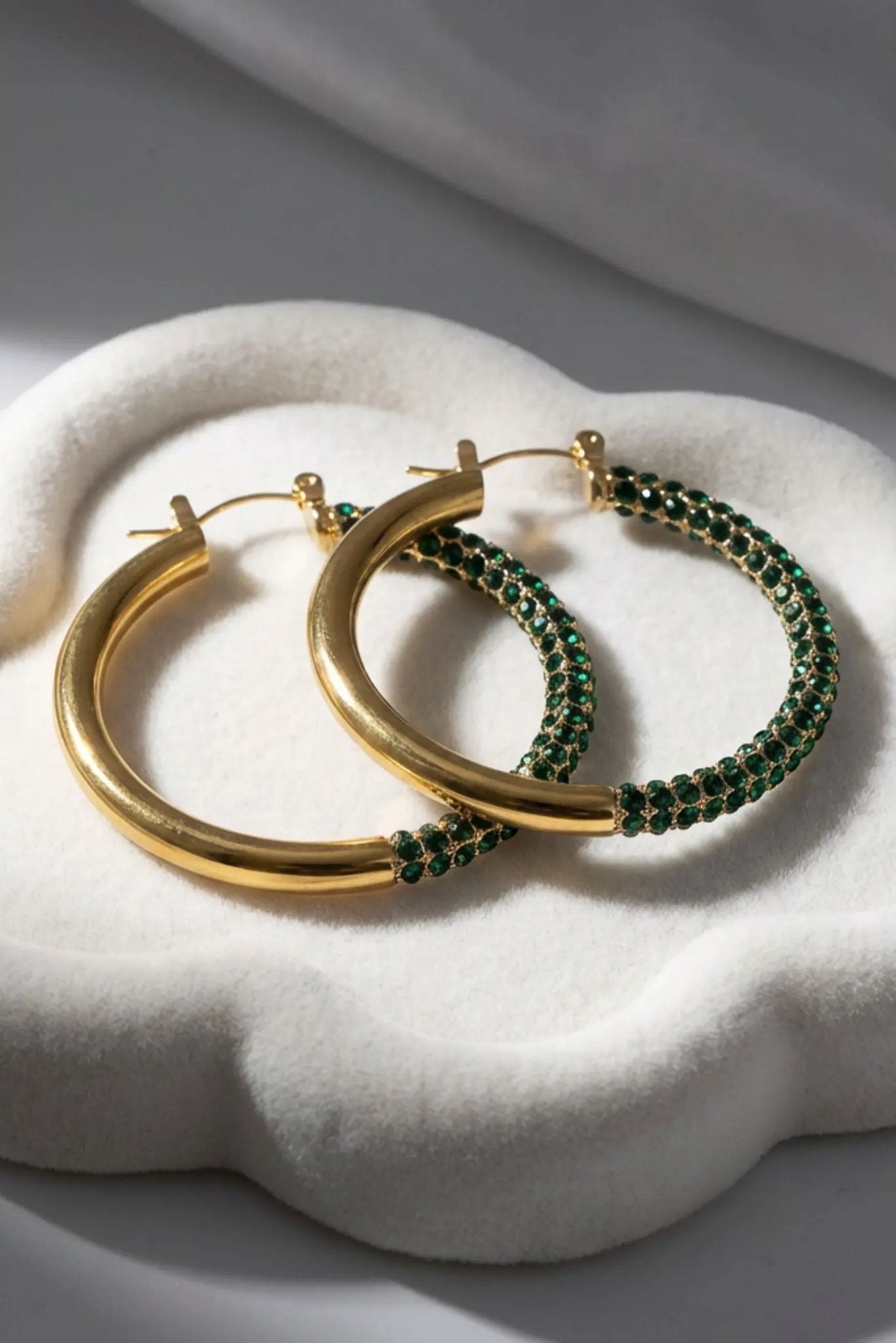 Paloma Waterproof Two-Tone Emerald Chunky Rope Hoop Earring by Akalia
