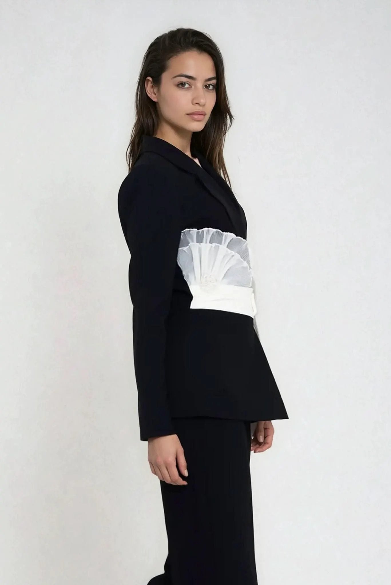 Roset Blazer with Belt by Akalia
