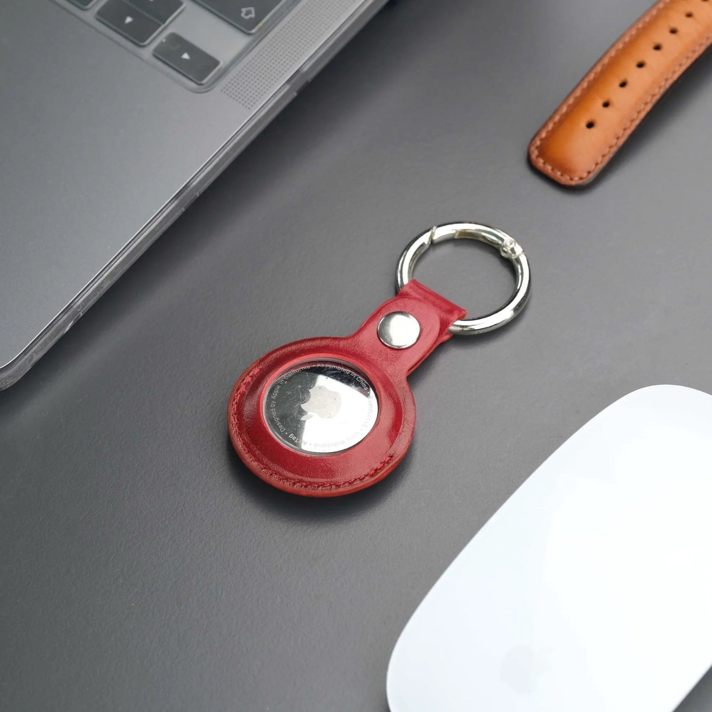 Saratoga Leather AirTag Holder by TORONATA