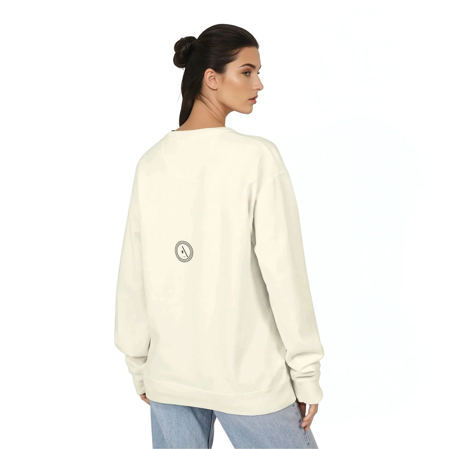 Tanya Sweatshirt by AKALIA