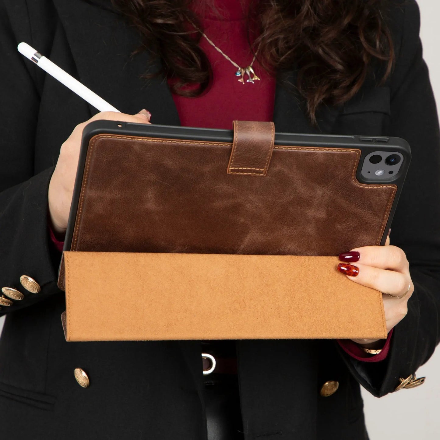 Worland Leather Case for iPad Pro 11-inch (M4) by TORONATA