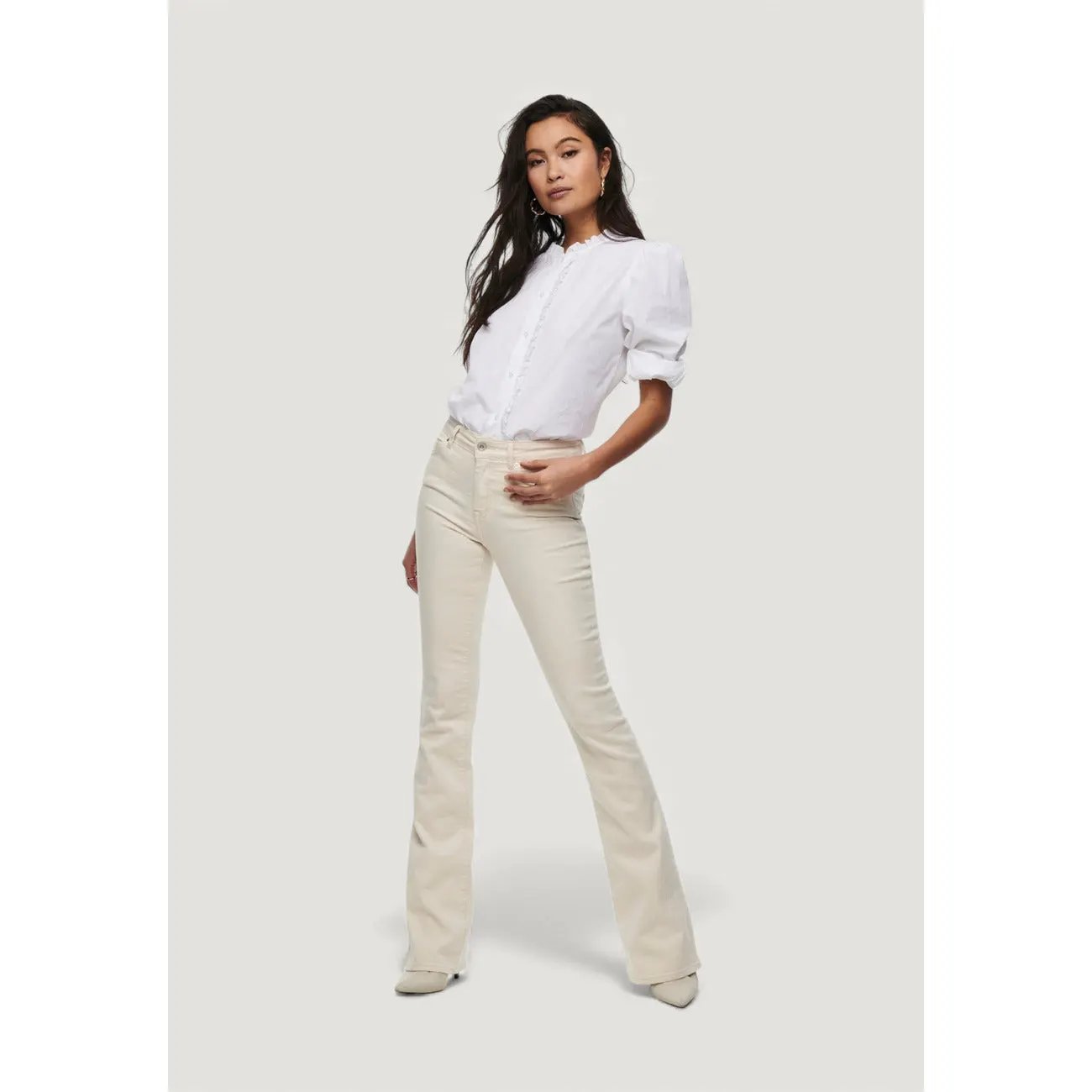 Only Women White Stretch Flare Jeans Slim Fit Stylish Daily Wear by Only
